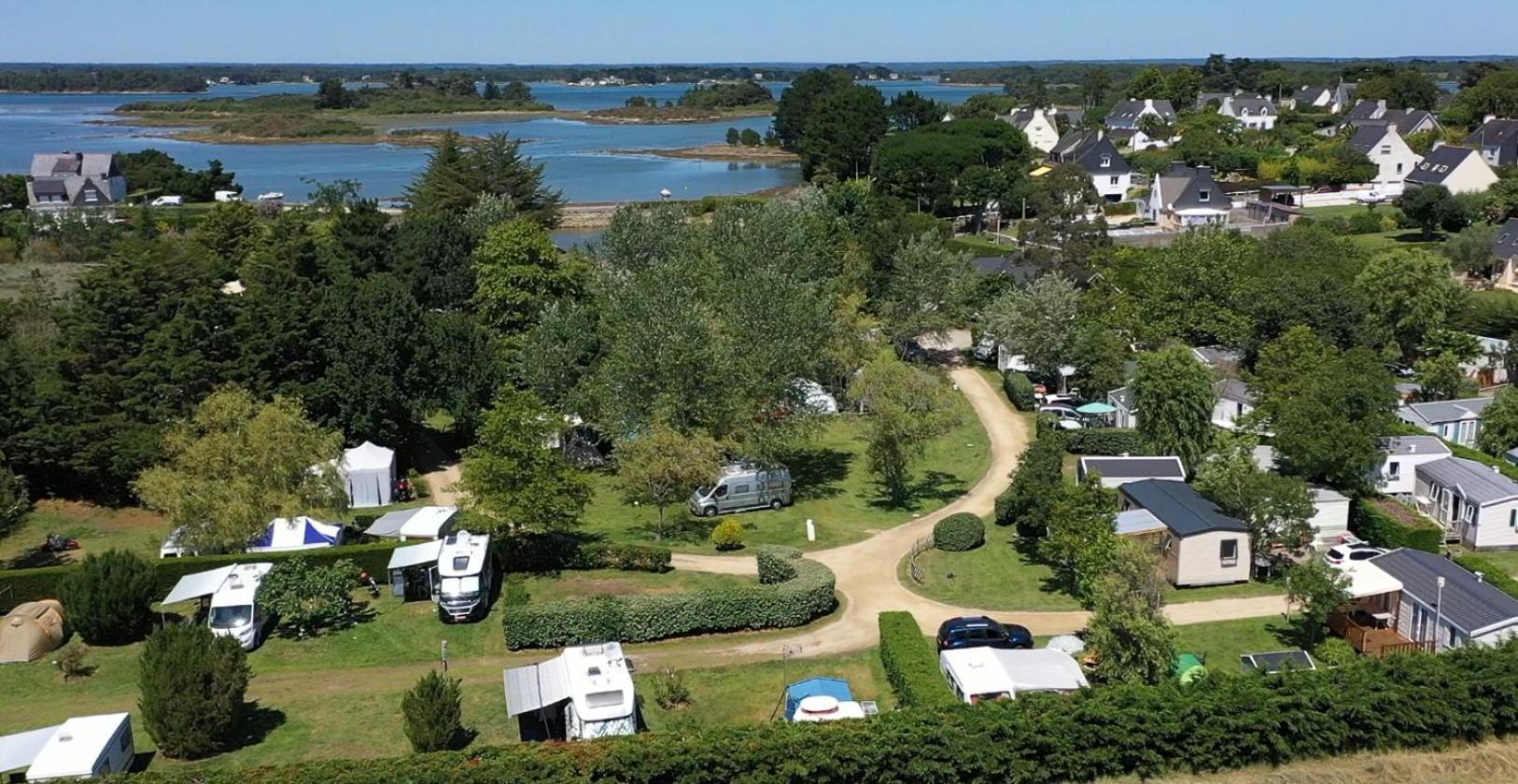 Camping Paradis Le Moulin Des Oies Belz Luaran gambar